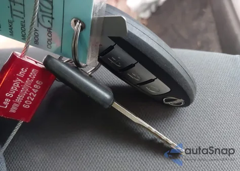 2024 Nissan Titan Xd Sv 4X4 из США, поврежденный, VIN 1N6AA1FB2RN116782